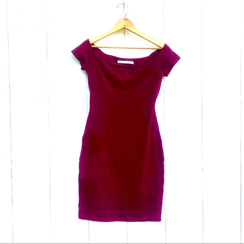 Susana Monaco Off-Shoulder Plum Bodycon Dress
